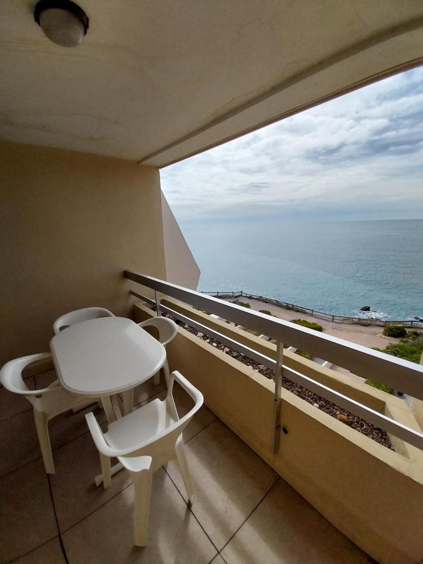 Front De Mer 2 Chambres Parking Quartier Corniche سُت المظهر الخارجي الصورة