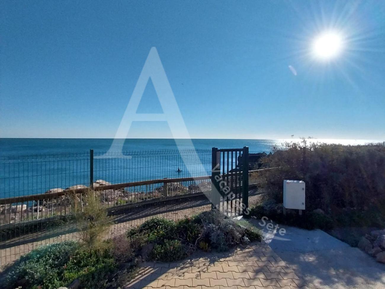 Front De Mer 2 Chambres Parking Quartier Corniche سُت المظهر الخارجي الصورة